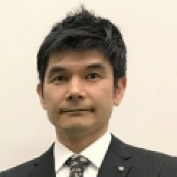 Yoshikazu Izutsu