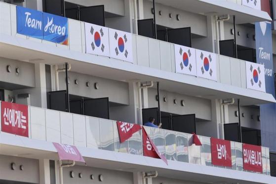 竹島に反日横断幕…韓国、五輪でも「歴史戦」　憲章無視で祭典に冷や水