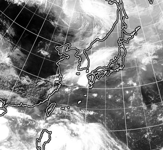 台風１４号、１２日沖縄先島へ　暴風・高波、早めに対策